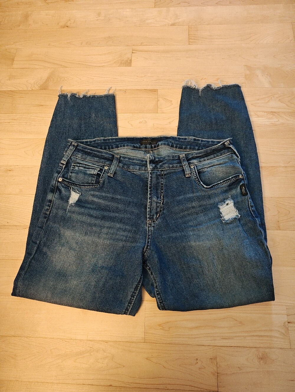 Silver Jeans Women's Boyfriend Distressed Jeans